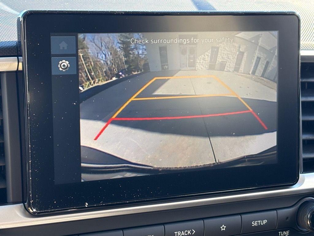 new 2026 Hyundai Venue car, priced at $22,329