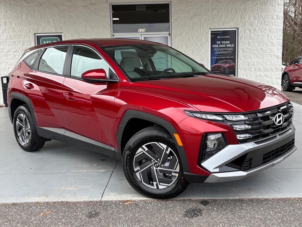 new 2026 Hyundai TUCSON Hybrid car, priced at $34,319