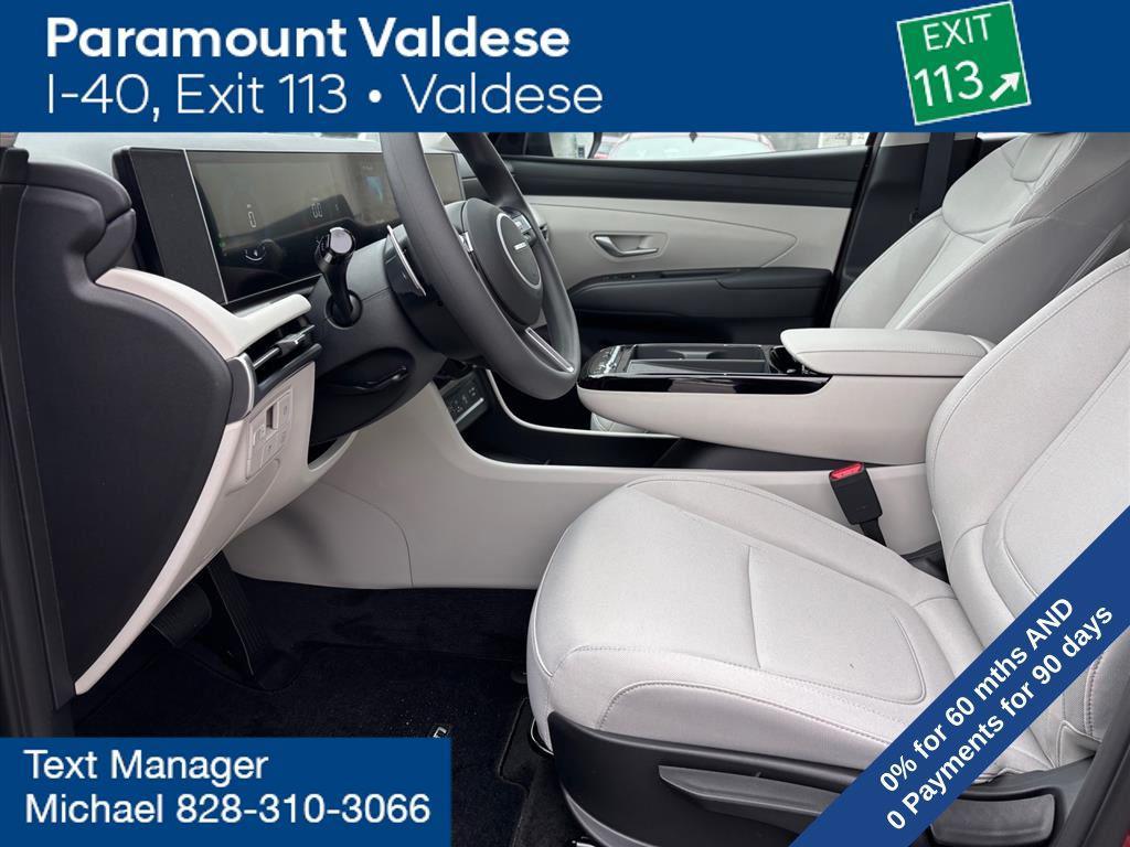 new 2026 Hyundai TUCSON Hybrid car, priced at $34,319