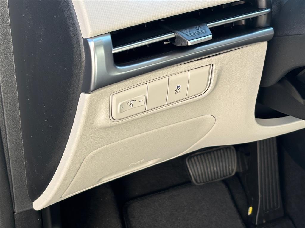 new 2026 Hyundai Tucson car, priced at $31,982