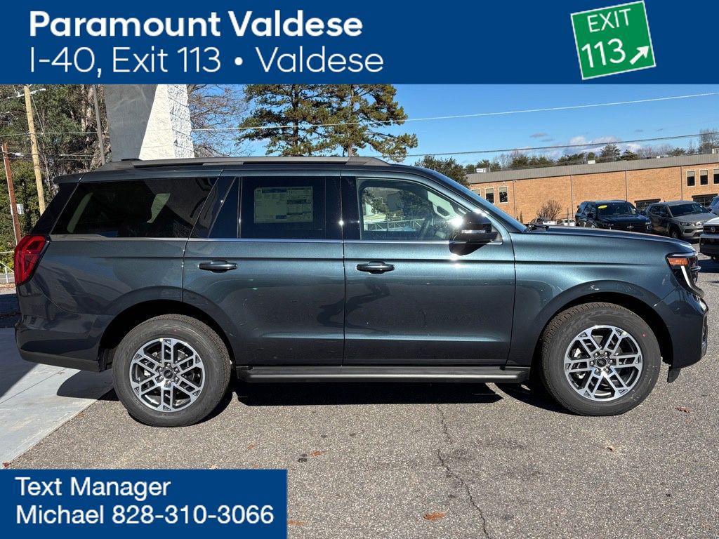 new 2025 Ford Expedition car, priced at $70,000