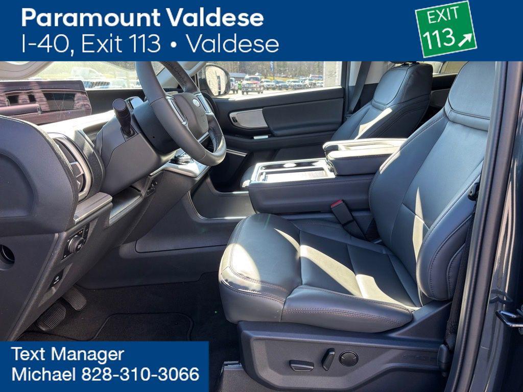 new 2025 Ford Expedition car, priced at $70,000