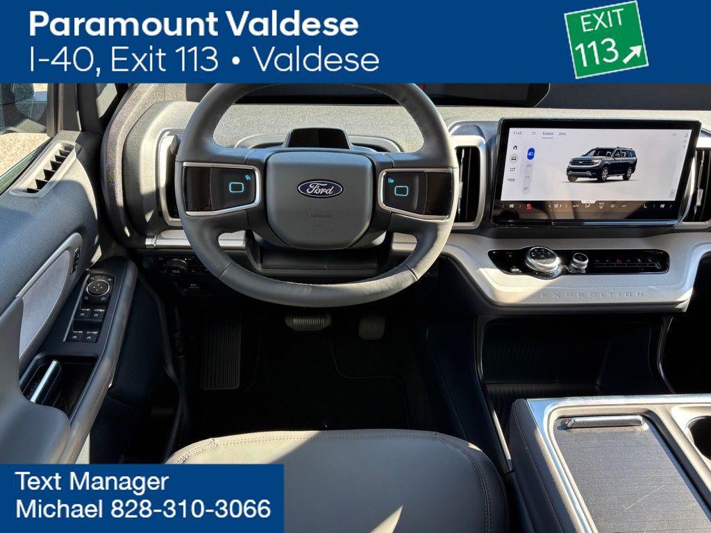 new 2025 Ford Expedition car, priced at $70,000