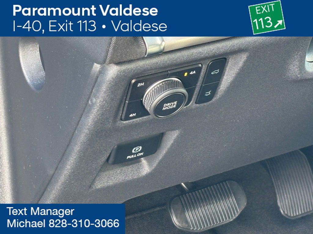 new 2025 Ford Expedition car, priced at $70,000