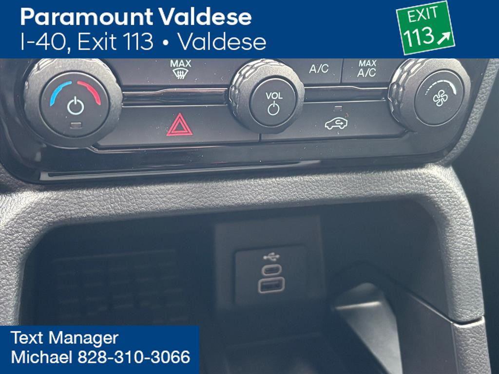 new 2025 Ford Ranger car, priced at $40,250