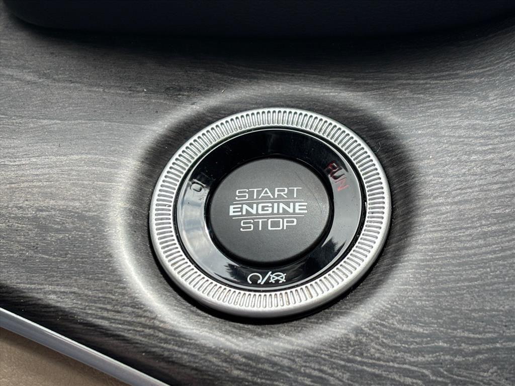used 2023 Jeep Grand Cherokee car, priced at $24,899