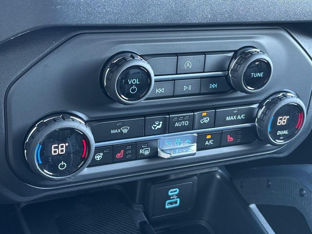 new 2025 Ford Bronco car, priced at $56,248