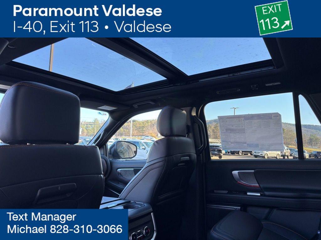 new 2025 Ford Expedition car, priced at $81,318