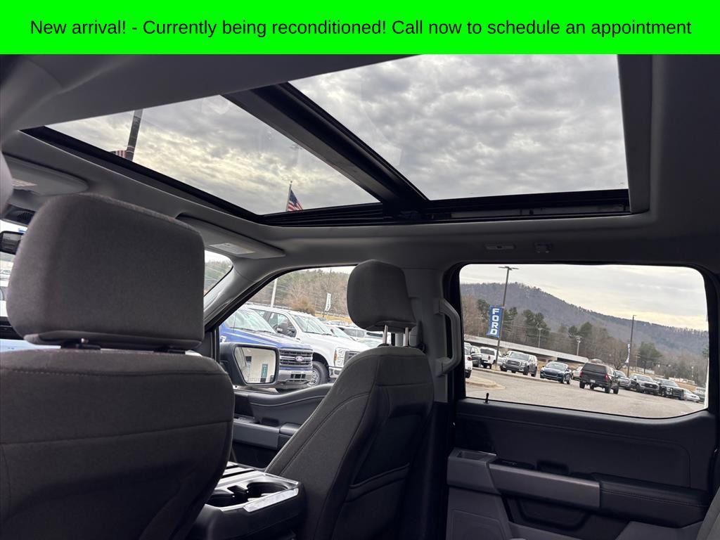 used 2022 Ford F-150 car, priced at $39,000