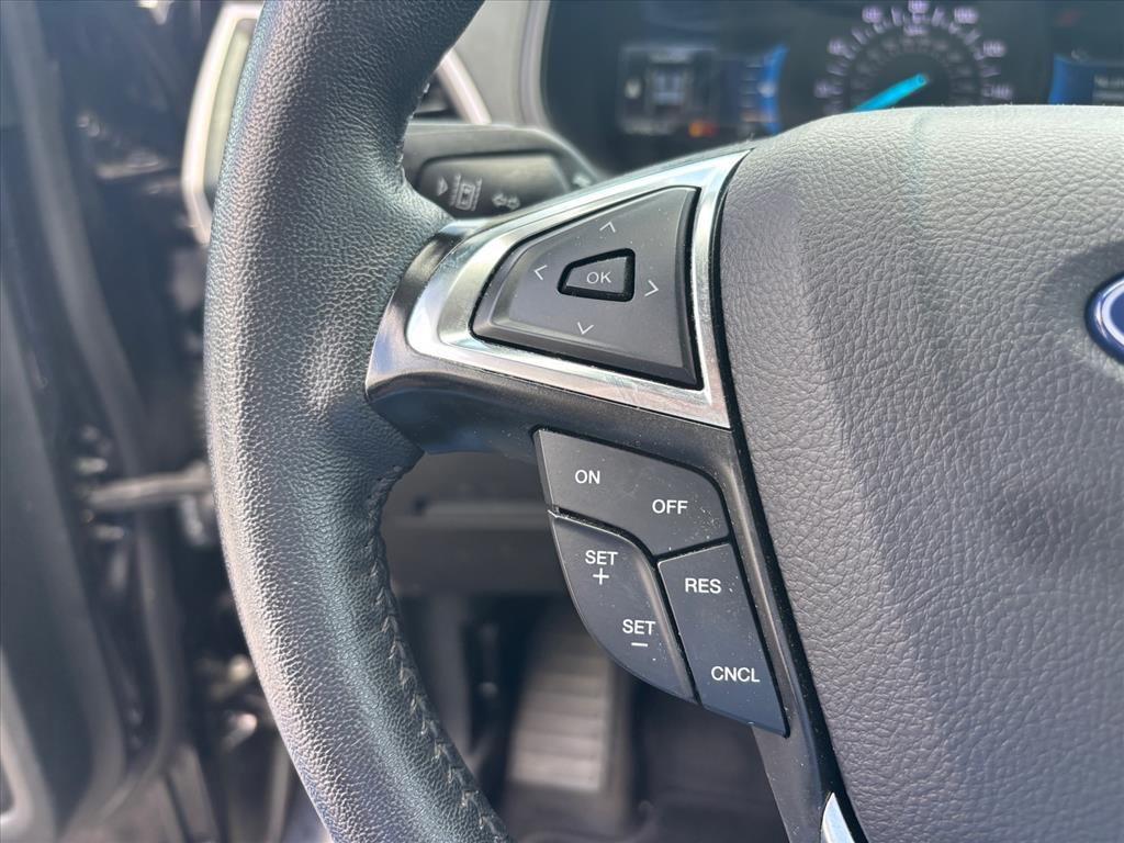 used 2024 Ford Edge car, priced at $22,199