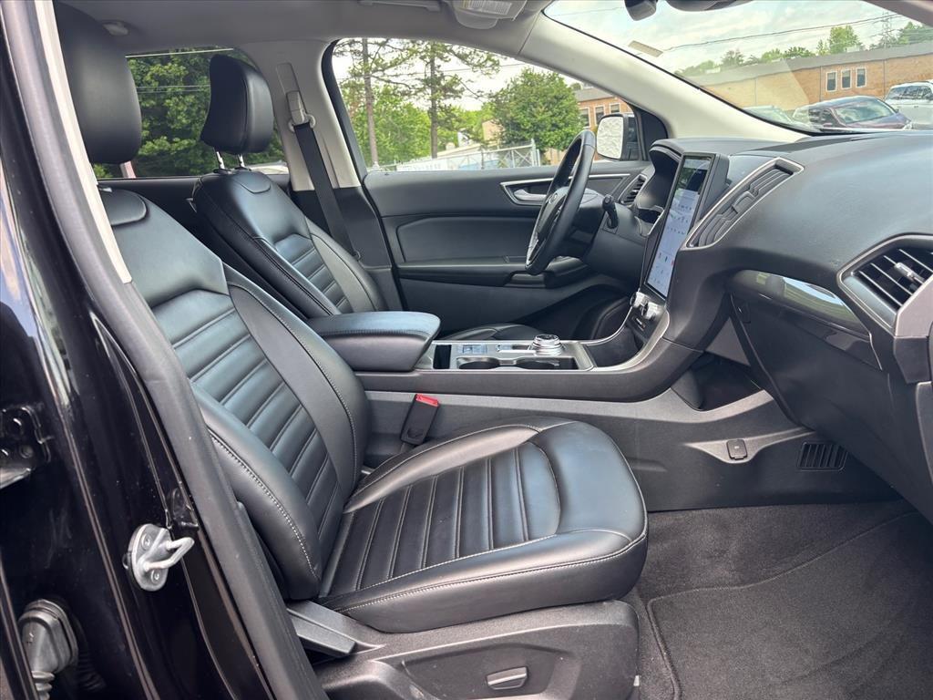 used 2024 Ford Edge car, priced at $22,199