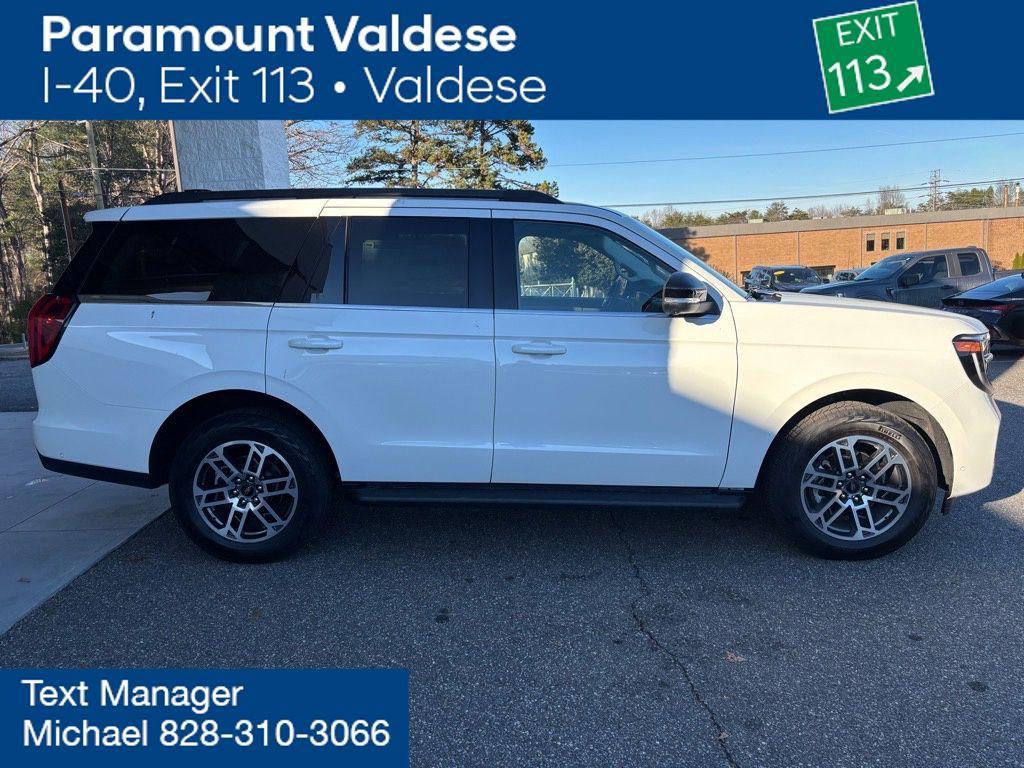 new 2025 Ford Expedition car, priced at $72,500