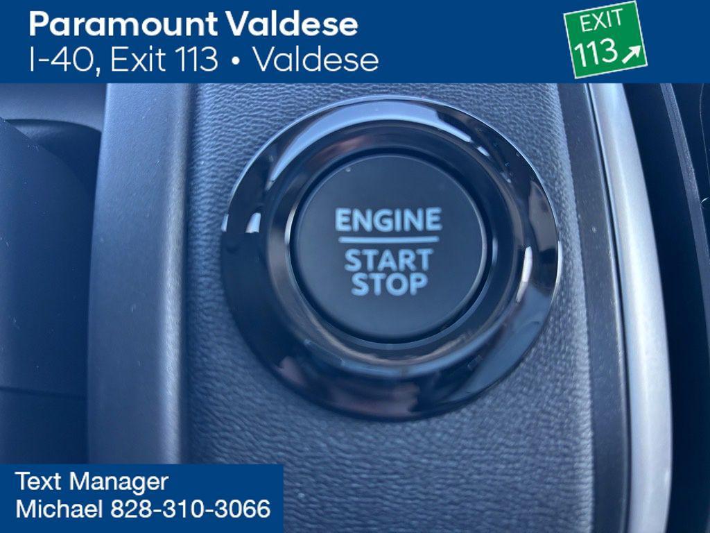 new 2025 Ford Expedition car, priced at $72,500