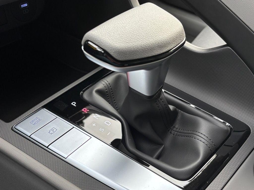 new 2026 Hyundai Elantra car, priced at $23,306