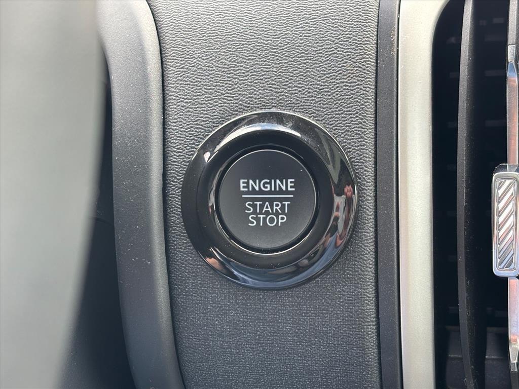 used 2025 Ford Expedition car, priced at $56,939