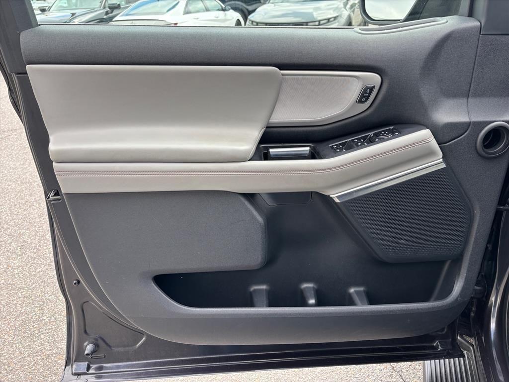 used 2025 Ford Expedition car, priced at $56,939