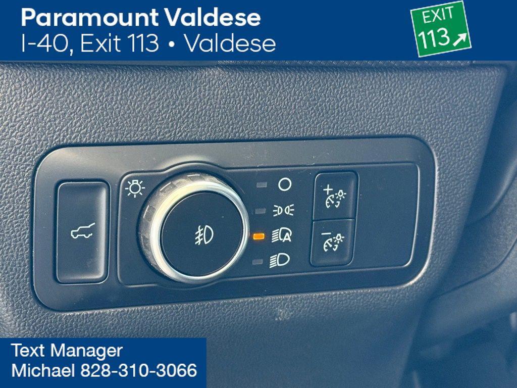 new 2025 Ford Bronco Sport car, priced at $33,925