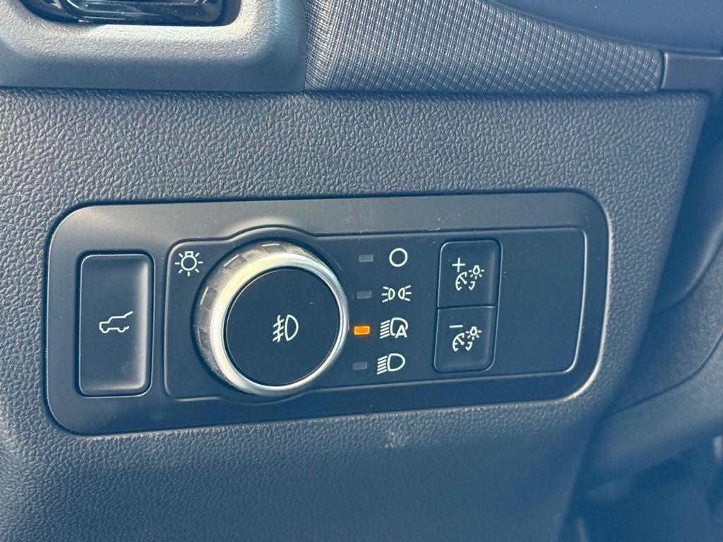 new 2025 Ford Bronco Sport car, priced at $33,425