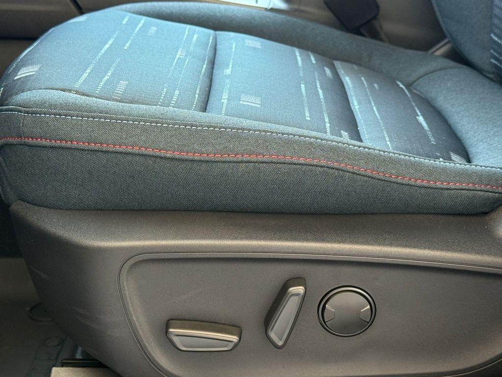 new 2025 Ford Bronco Sport car, priced at $33,425