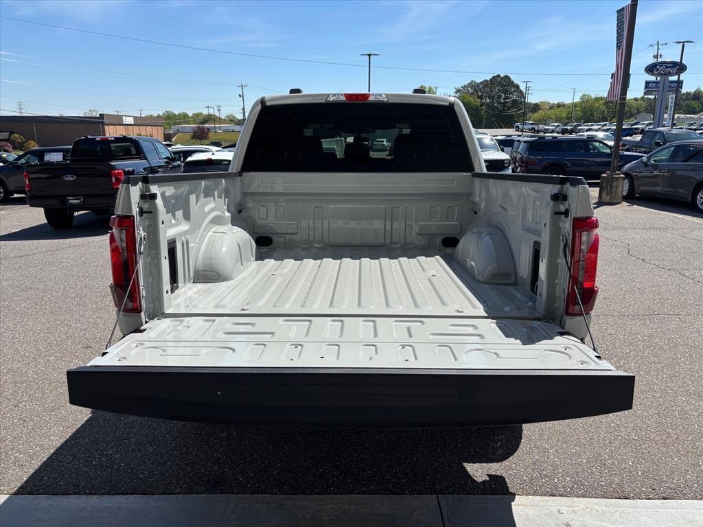 new 2026 Ford F-150 car, priced at $51,260