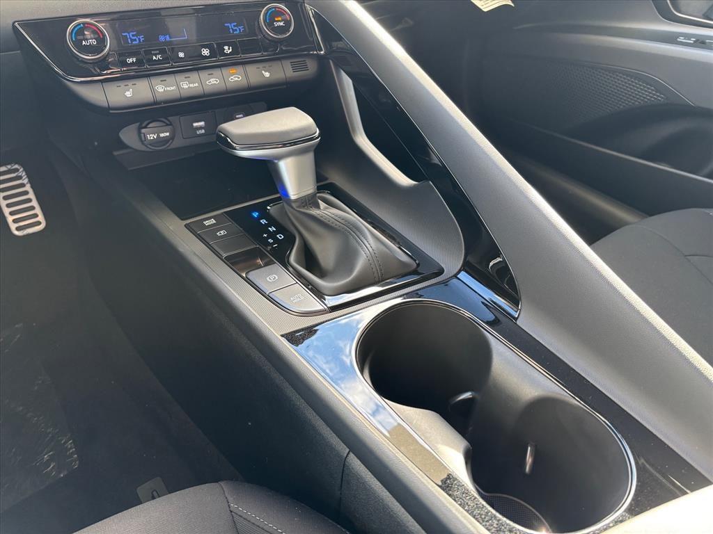 new 2026 Hyundai Elantra car, priced at $25,968