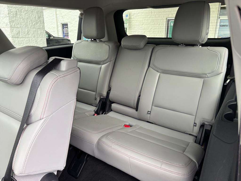 used 2025 Ford Expedition Max car, priced at $57,789