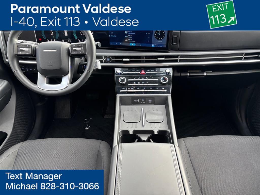 used 2025 Hyundai Santa Fe car, priced at $31,590
