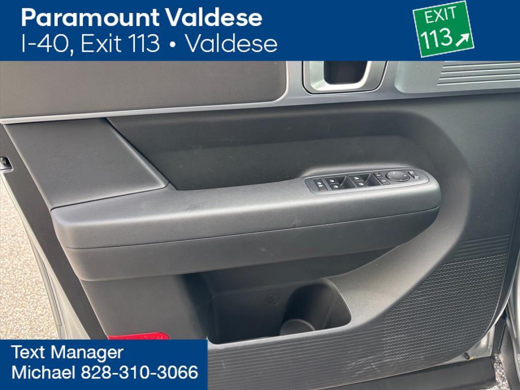 used 2025 Hyundai Santa Fe car, priced at $31,590