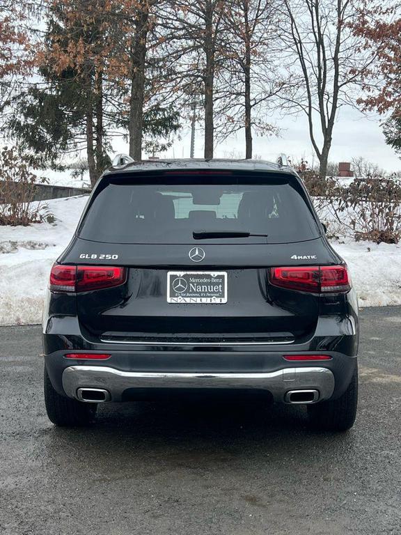 used 2022 Mercedes-Benz GLB 250 car, priced at $29,995