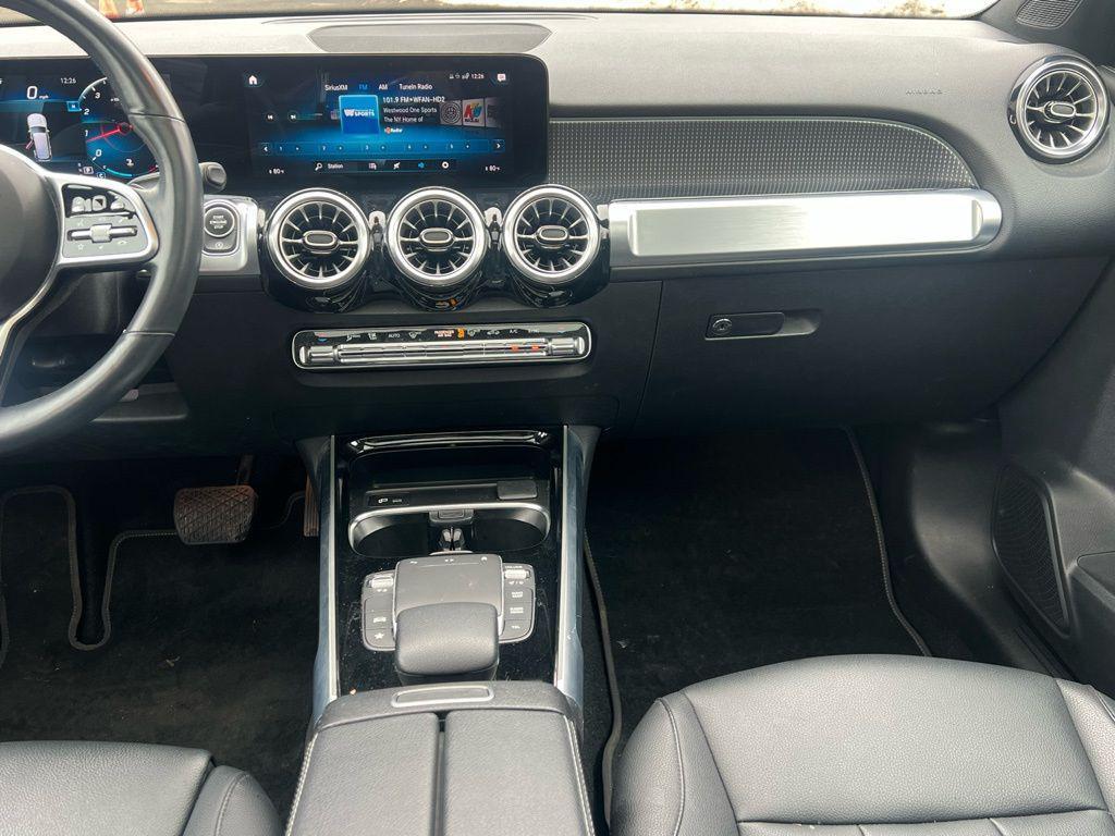 used 2022 Mercedes-Benz GLB 250 car, priced at $29,995