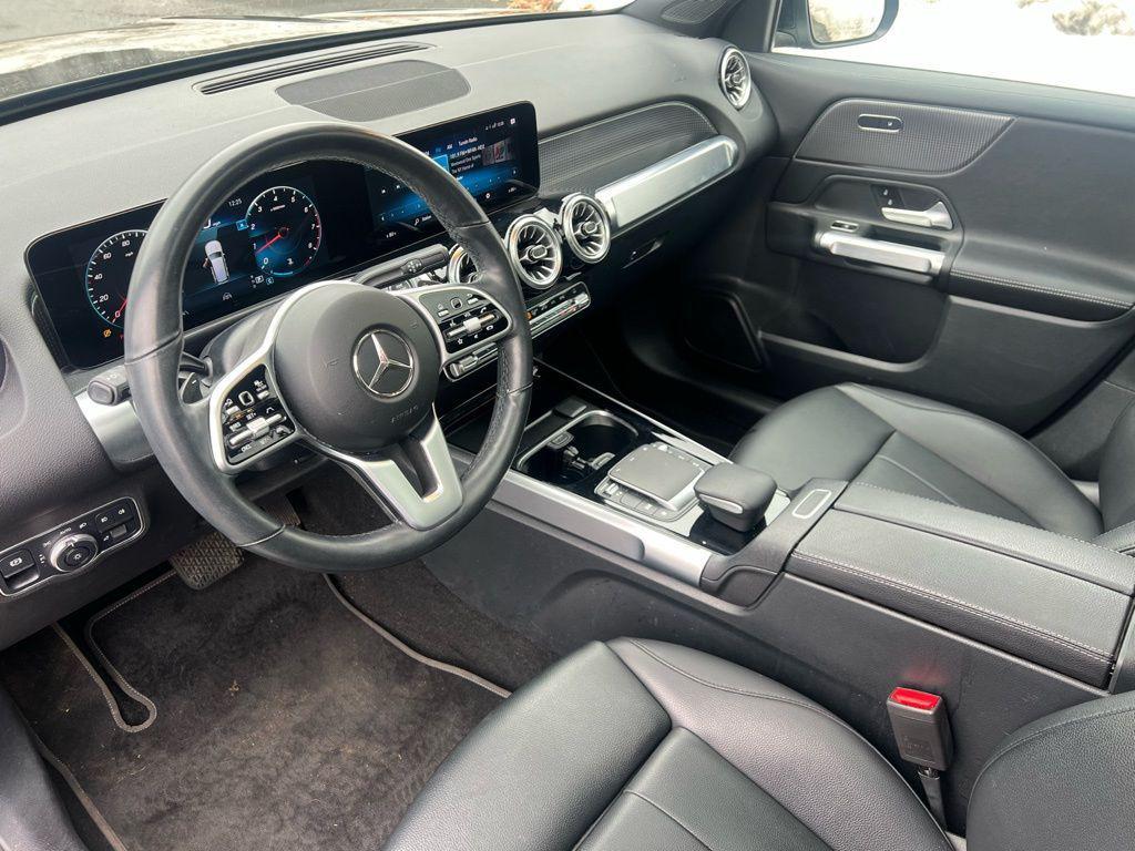 used 2022 Mercedes-Benz GLB 250 car, priced at $29,995