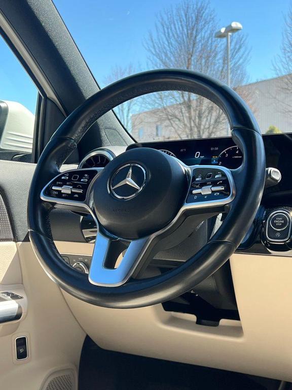 used 2023 Mercedes-Benz GLA 250 car, priced at $33,690