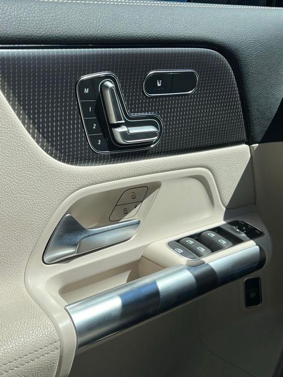 used 2023 Mercedes-Benz GLA 250 car, priced at $33,690