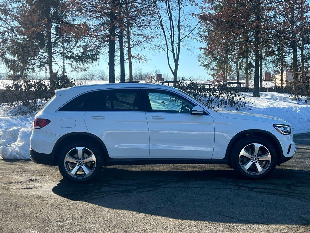 used 2022 Mercedes-Benz GLC 300 car, priced at $31,037