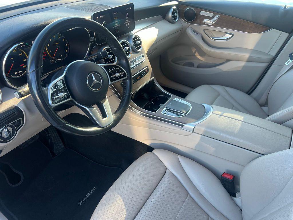 used 2022 Mercedes-Benz GLC 300 car, priced at $31,037