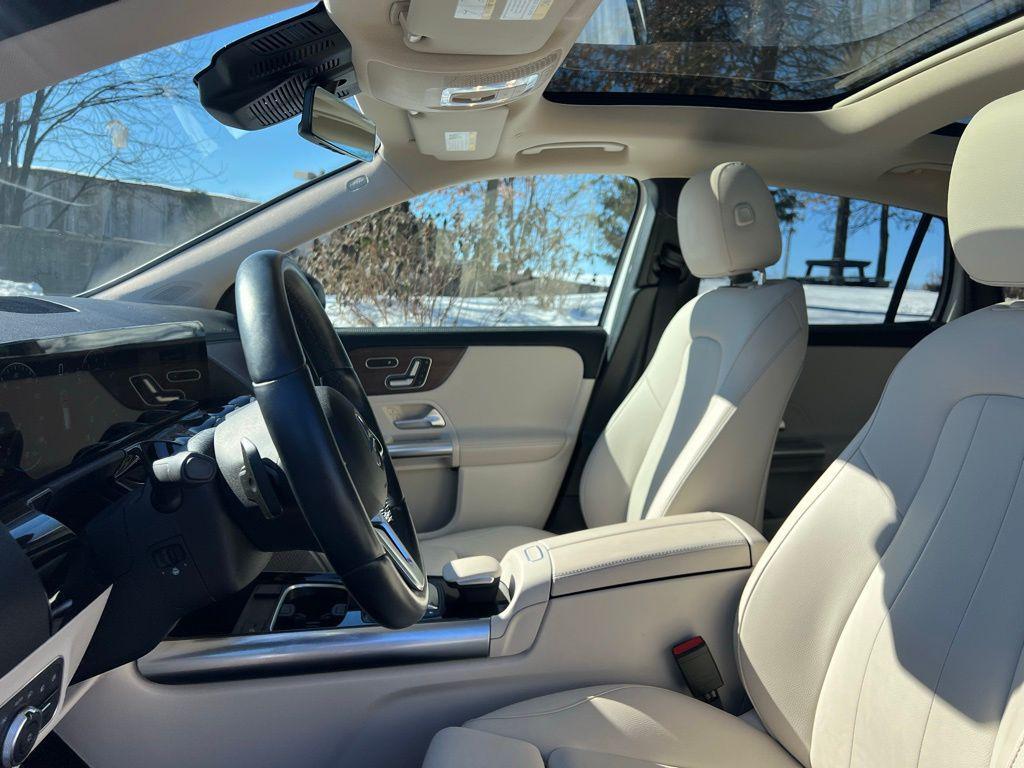 used 2023 Mercedes-Benz GLA 250 car, priced at $32,890