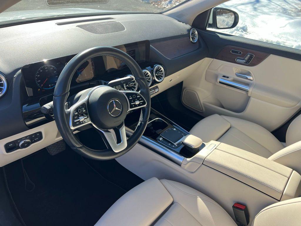 used 2023 Mercedes-Benz GLA 250 car, priced at $32,890