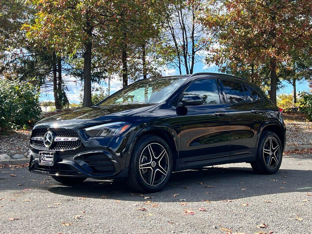 used 2025 Mercedes-Benz GLA 250 car, priced at $43,250