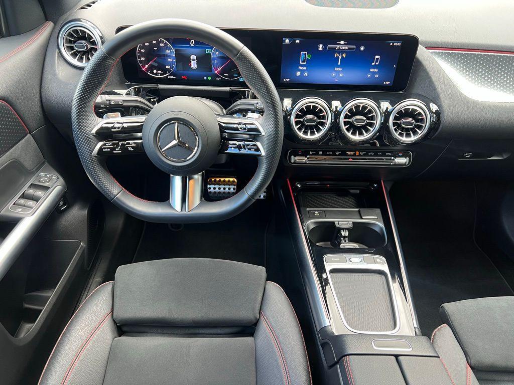 used 2025 Mercedes-Benz GLA 250 car, priced at $43,250