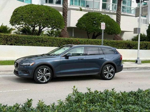 used 2025 Volvo V60 Cross Country car, priced at $32,591