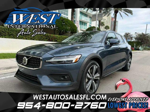 used 2025 Volvo V60 Cross Country car, priced at $32,591