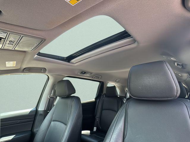 used 2023 Honda Odyssey car, priced at $35,121