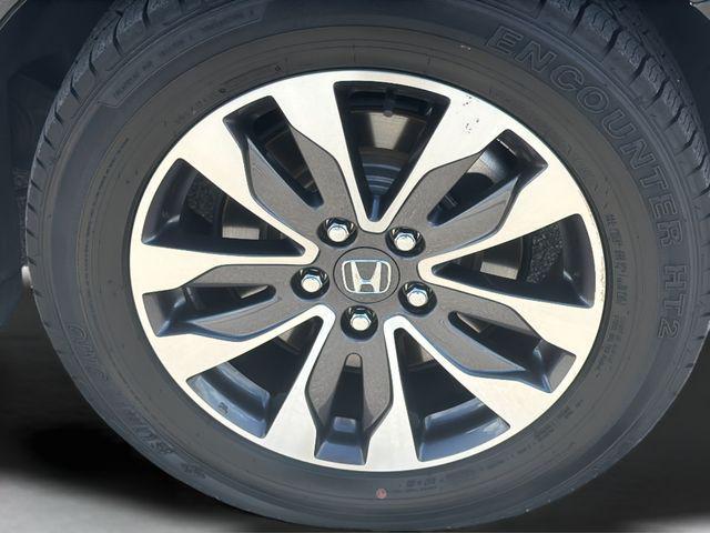 used 2023 Honda Odyssey car, priced at $35,121
