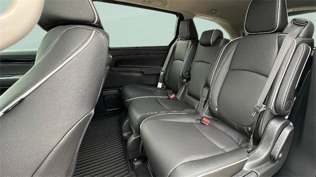 new 2026 Honda Odyssey car, priced at $45,333