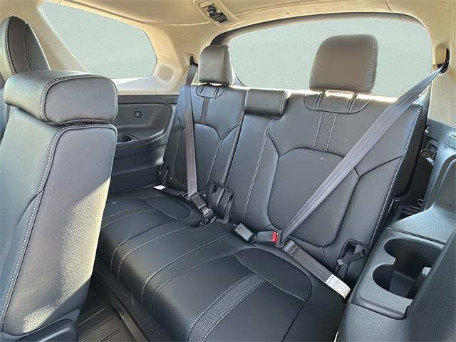 new 2025 Honda Pilot car, priced at $52,450