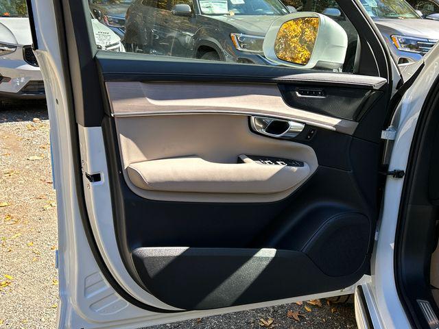 new 2026 Volvo XC90 car, priced at $73,995