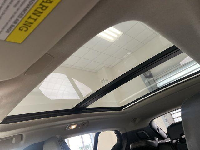 used 2023 Volvo XC40 car, priced at $28,749