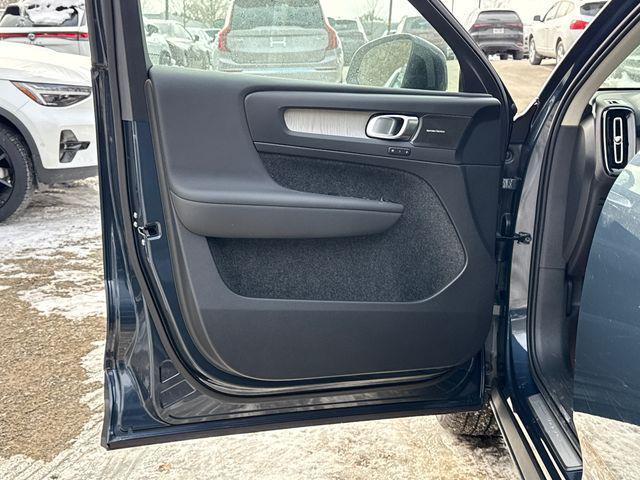 new 2026 Volvo XC40 car, priced at $51,285