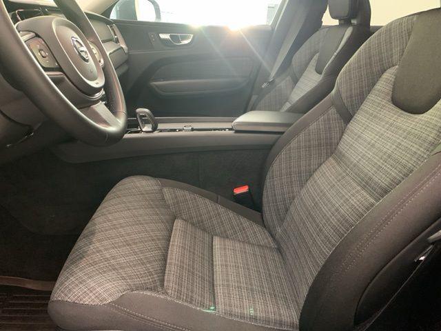 used 2023 Volvo XC60 car, priced at $28,499