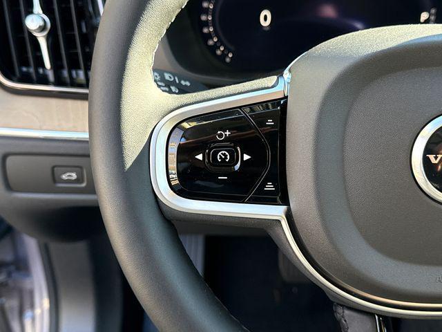 new 2026 Volvo XC60 car, priced at $66,400